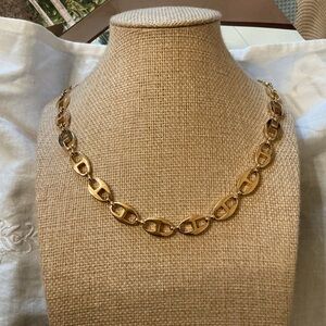 Gold Tone Link Necklace